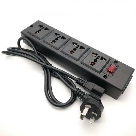 PDU 4 WAYS Power Distribution Unit