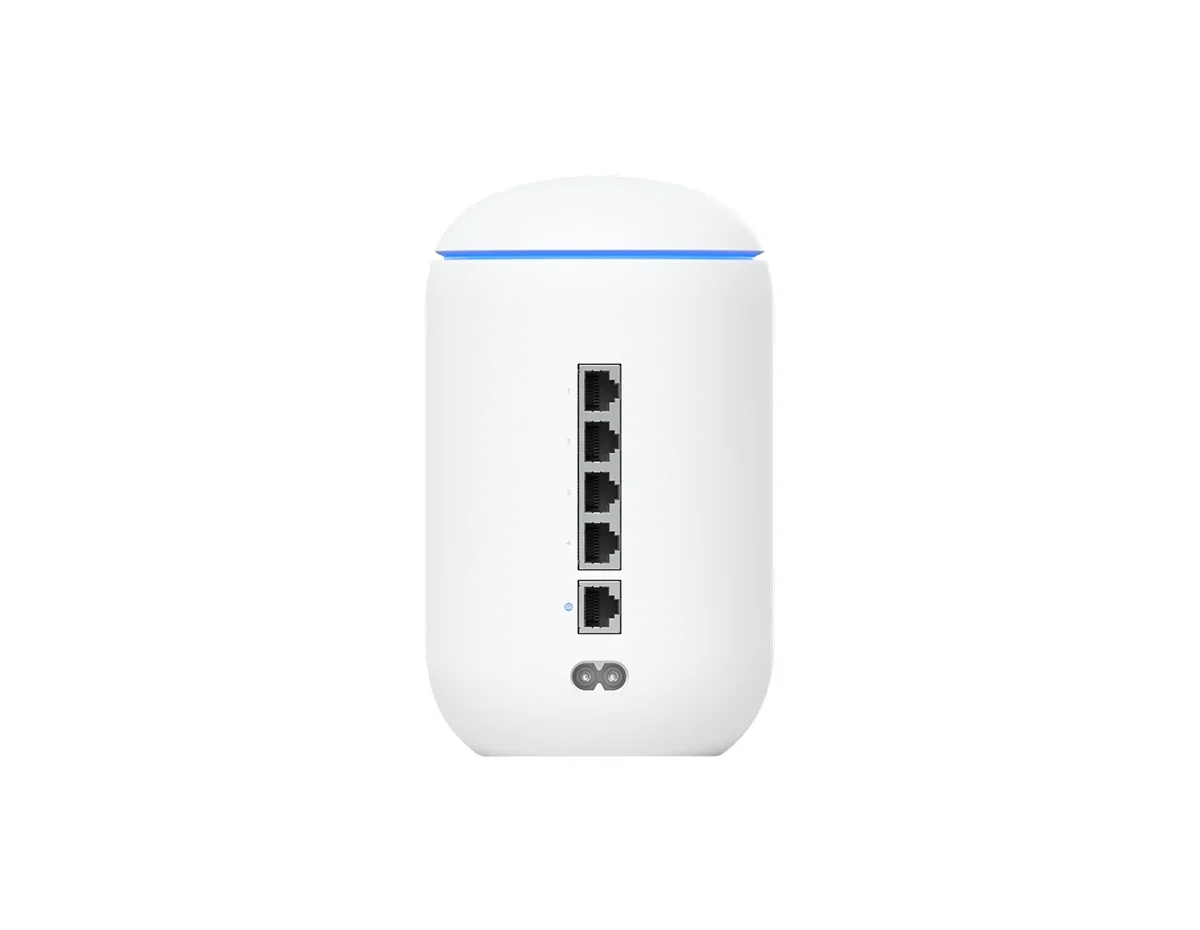 UBIQUITI UNIFIED DREAM MACHINE.